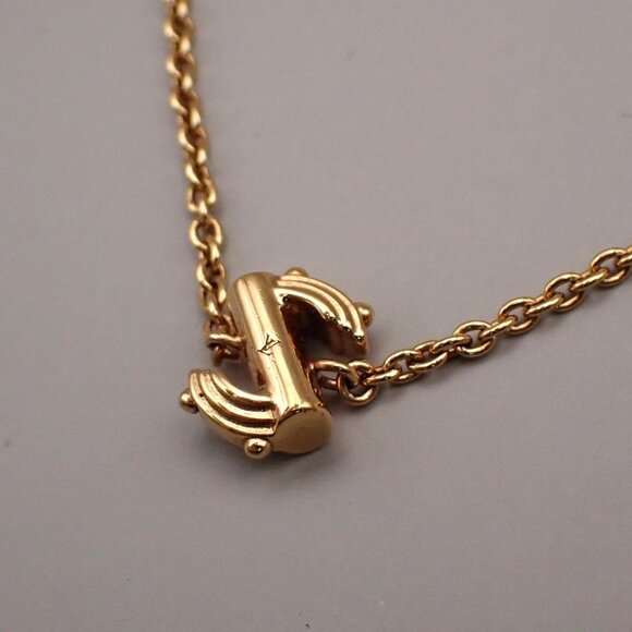 LOUIS VUITTON Logo LV & Me Chain Bracelet " S " Gold-Plated Italy M67176 65RL395 - Picture 2 of 16